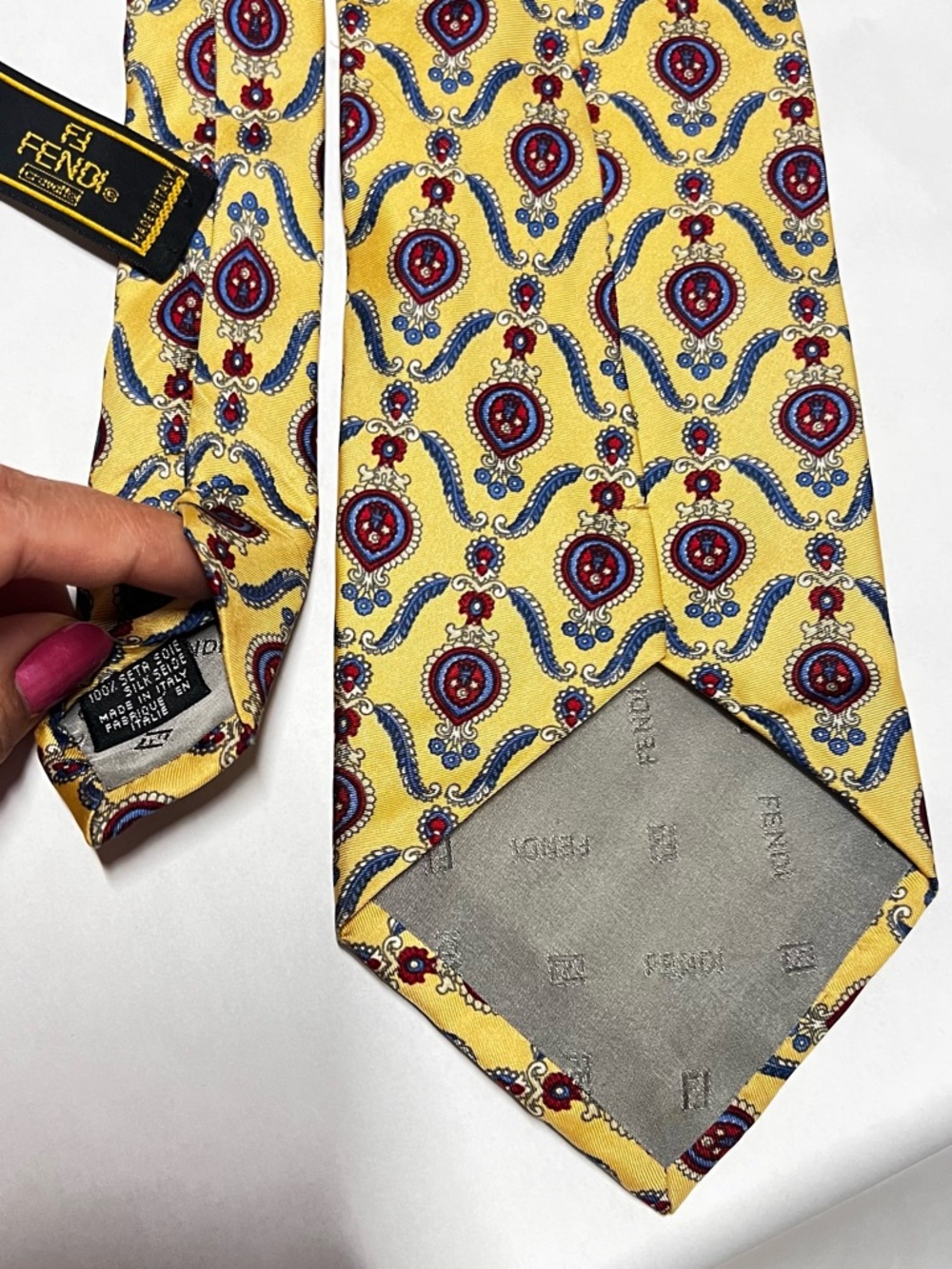 ✨ Fendi Vintage Silk Tie – Cream & Blue Paisley Print ✨